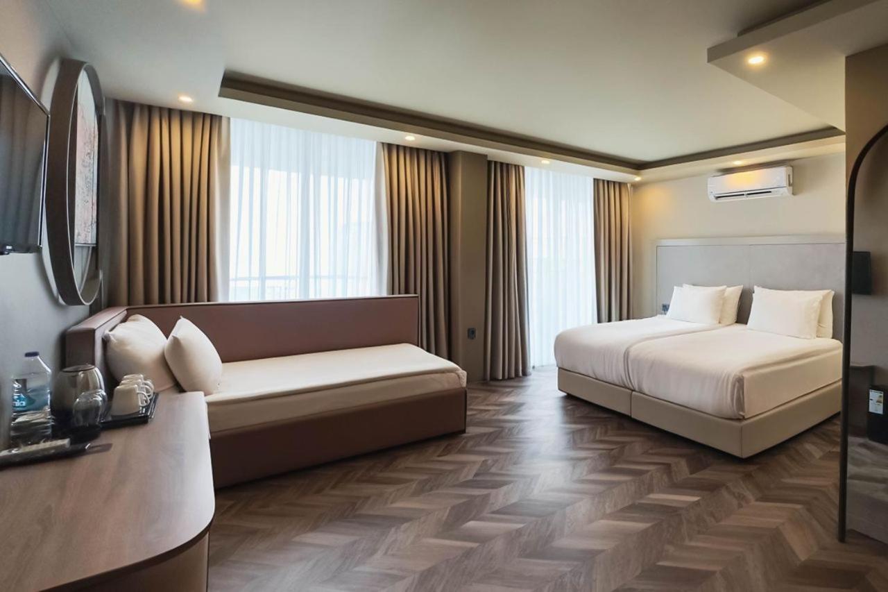 Bueyuek Hotel (Adults Only) Alanya Luaran gambar